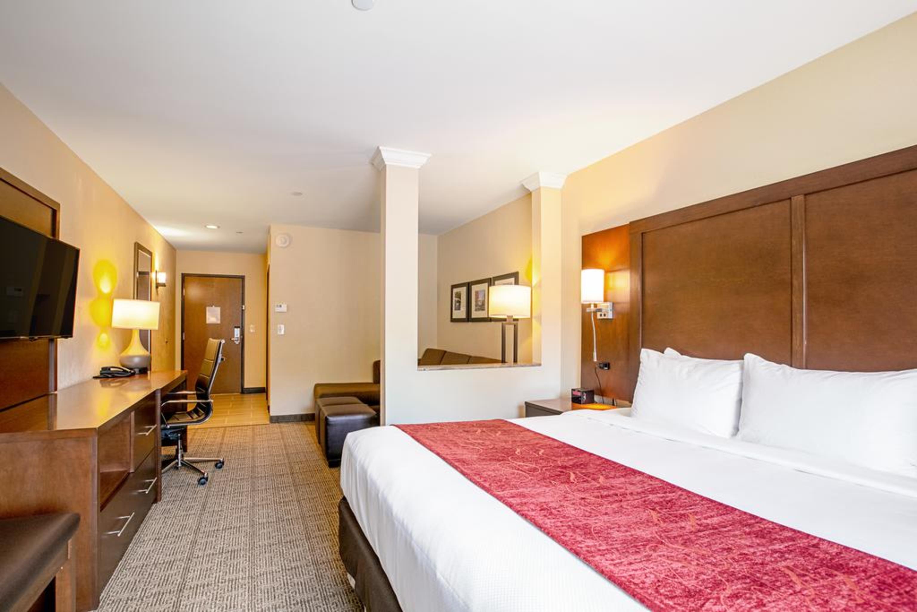 Comfort Suites Fishkill Near Interstate 84 Εξωτερικό φωτογραφία
